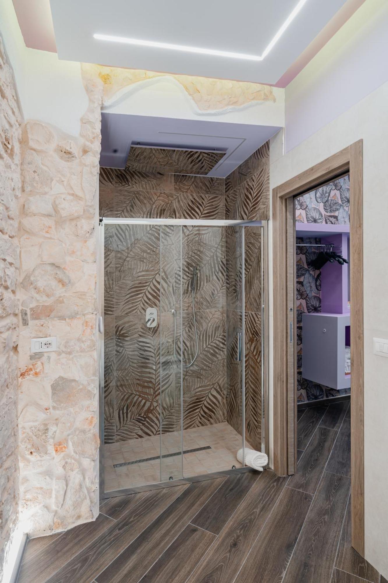 Luxuite Spa Con Piscina E Jacuzzi 알베르벨로 외부 사진