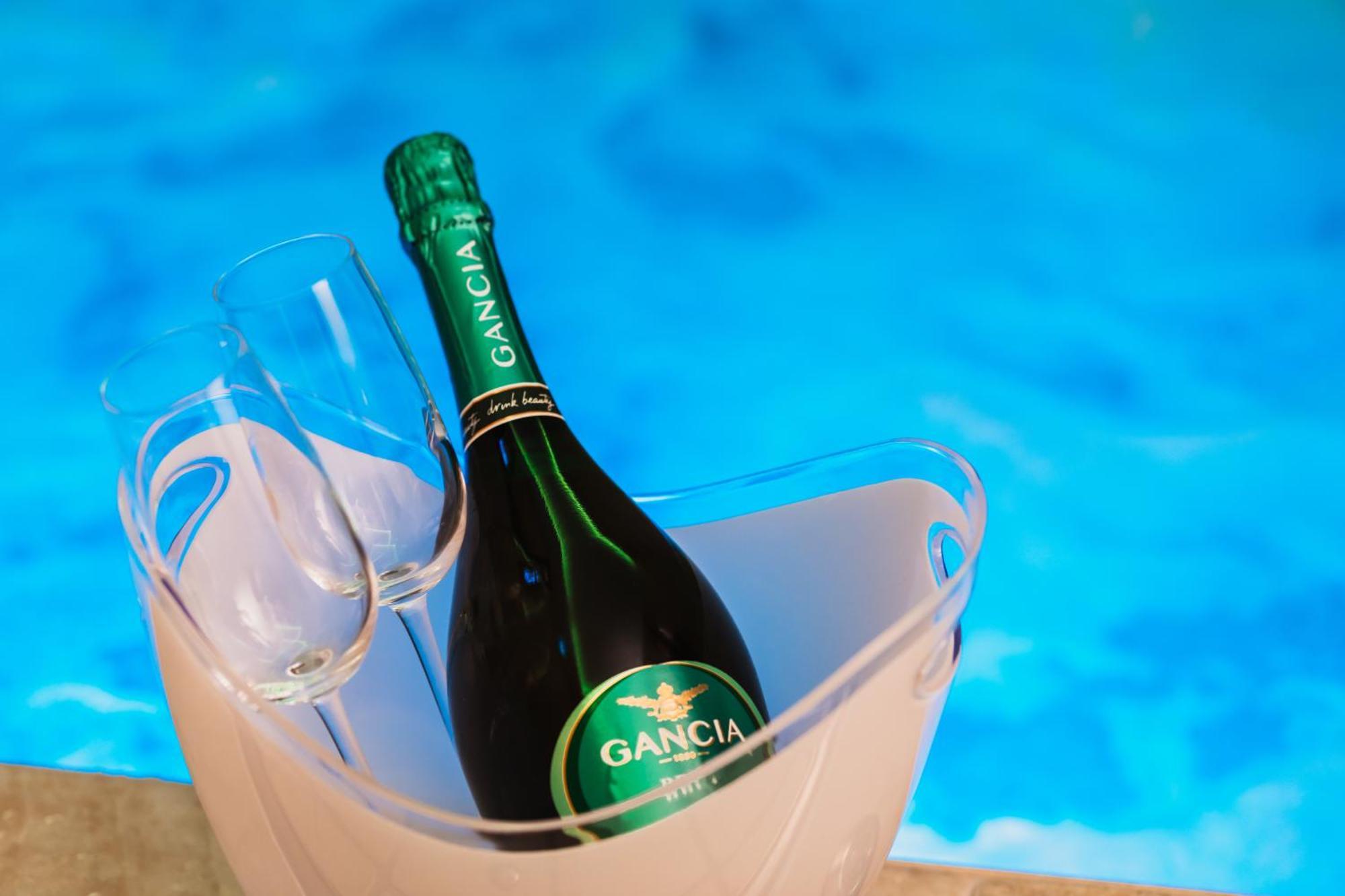 Luxuite Spa Con Piscina E Jacuzzi 알베르벨로 외부 사진