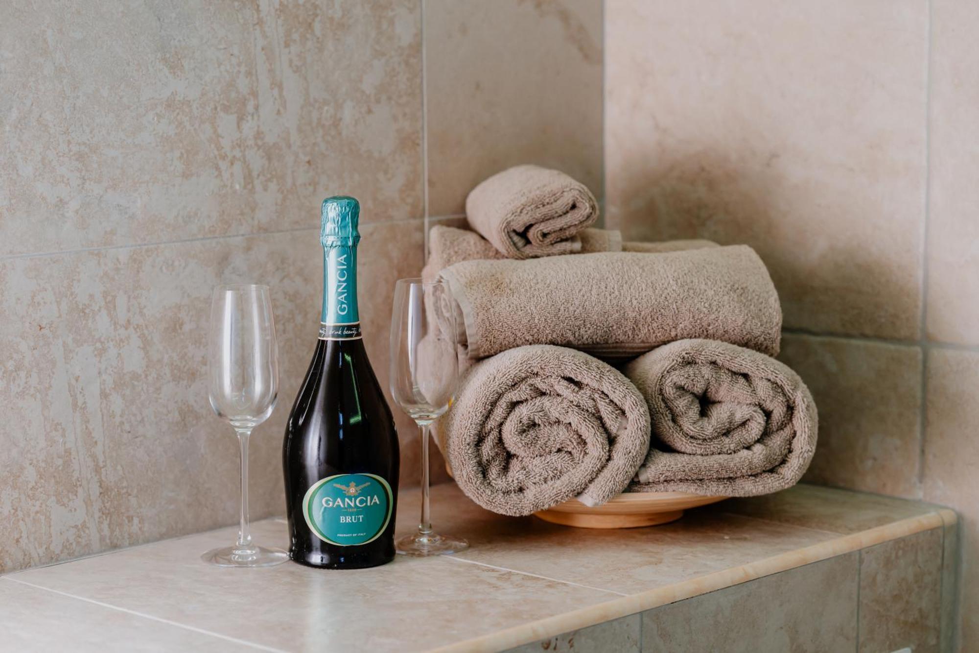 Luxuite Spa Con Piscina E Jacuzzi 알베르벨로 외부 사진