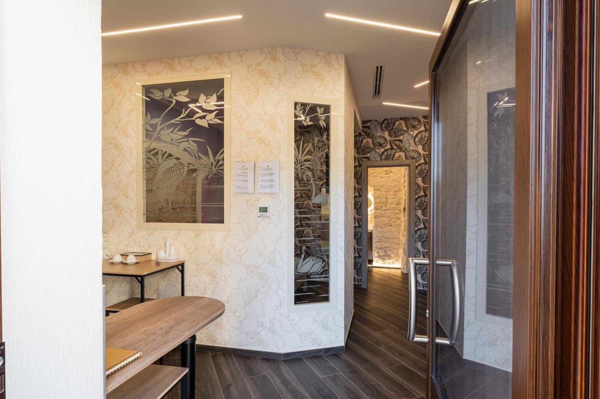 Luxuite Spa Con Piscina E Jacuzzi 알베르벨로 외부 사진
